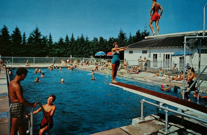 Blaney Park Resort - Postcards And Mementos (newer photo)